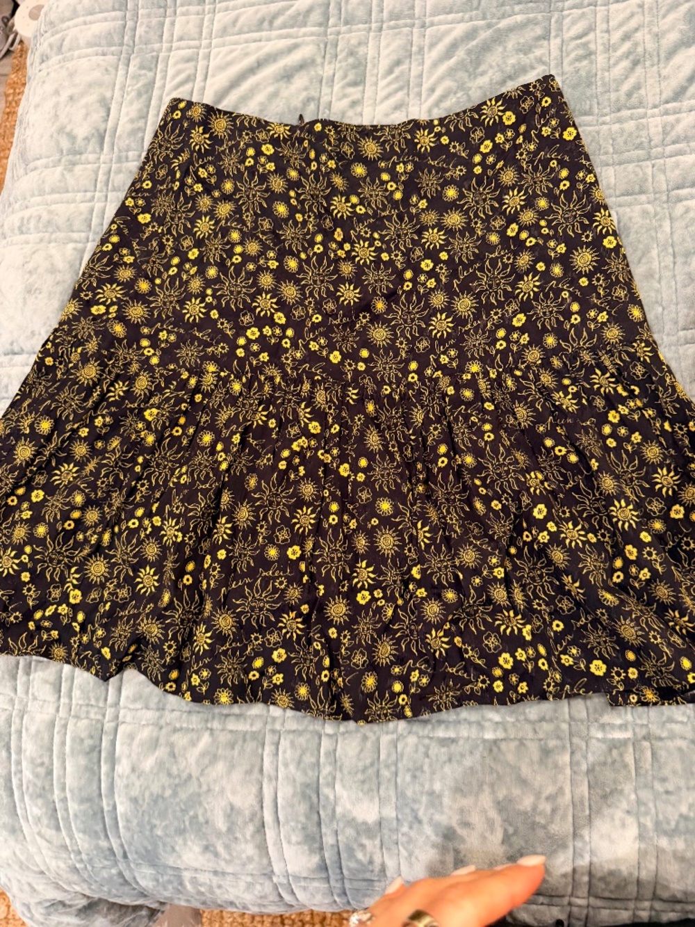 Sandro ‘plain Soleil’ black and yellow flare mini skirt - Size 1/ US 4